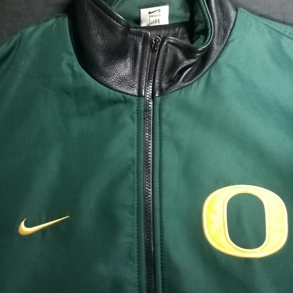 Vintage Nike Team Issued Oregon Ducks Two Tone Leather Jacket